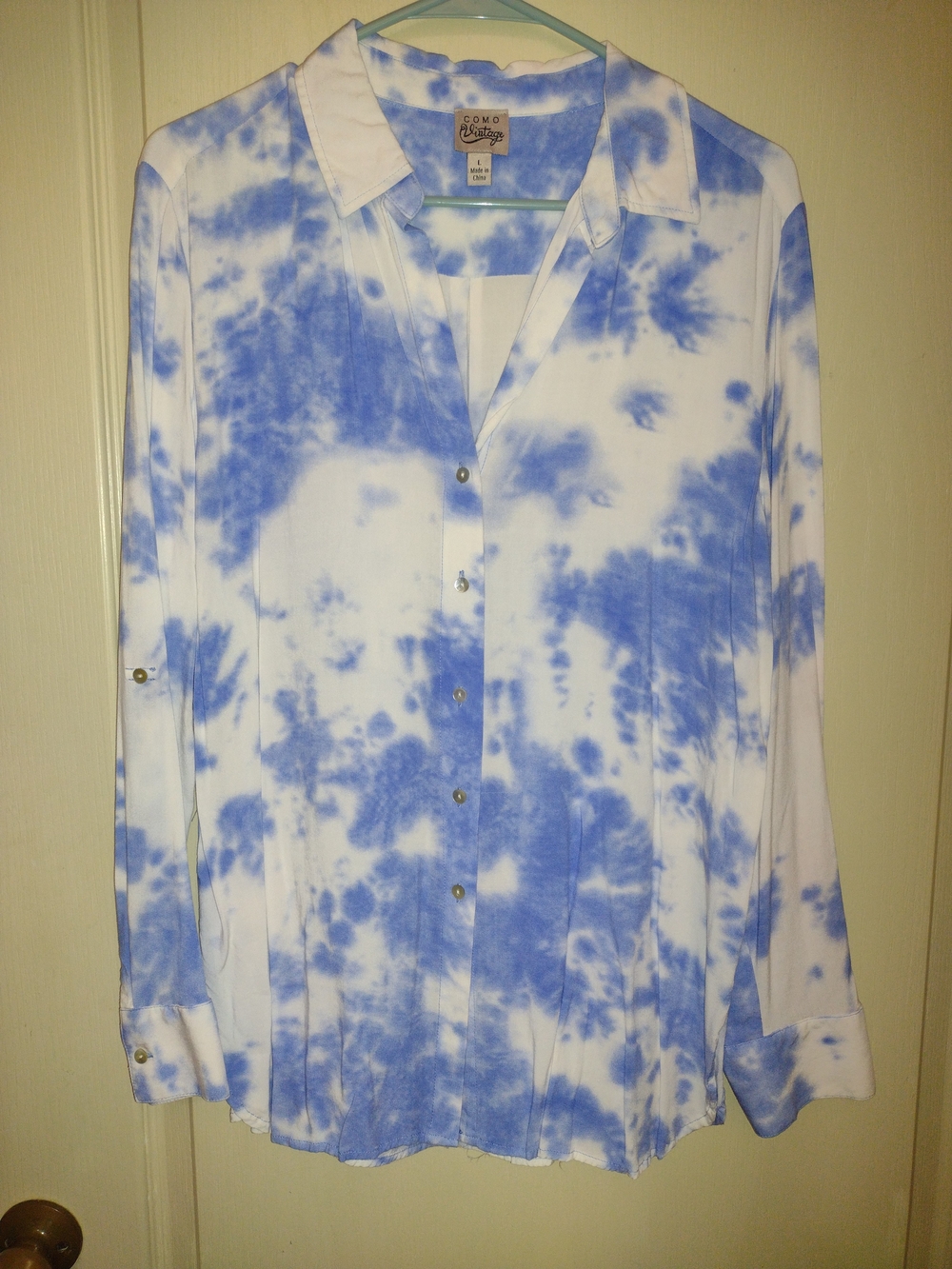 Como Vintage Women’s Blue Tie-Dye Button-Up Shirt